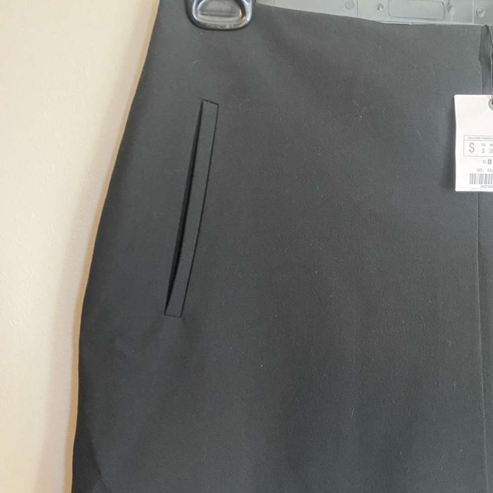 NWT Zara Skirt / Skort Mini Pleated Size S - Picture 2 of 6